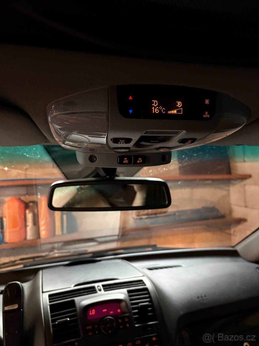2010 Mercedes-Benz VIANO - 11