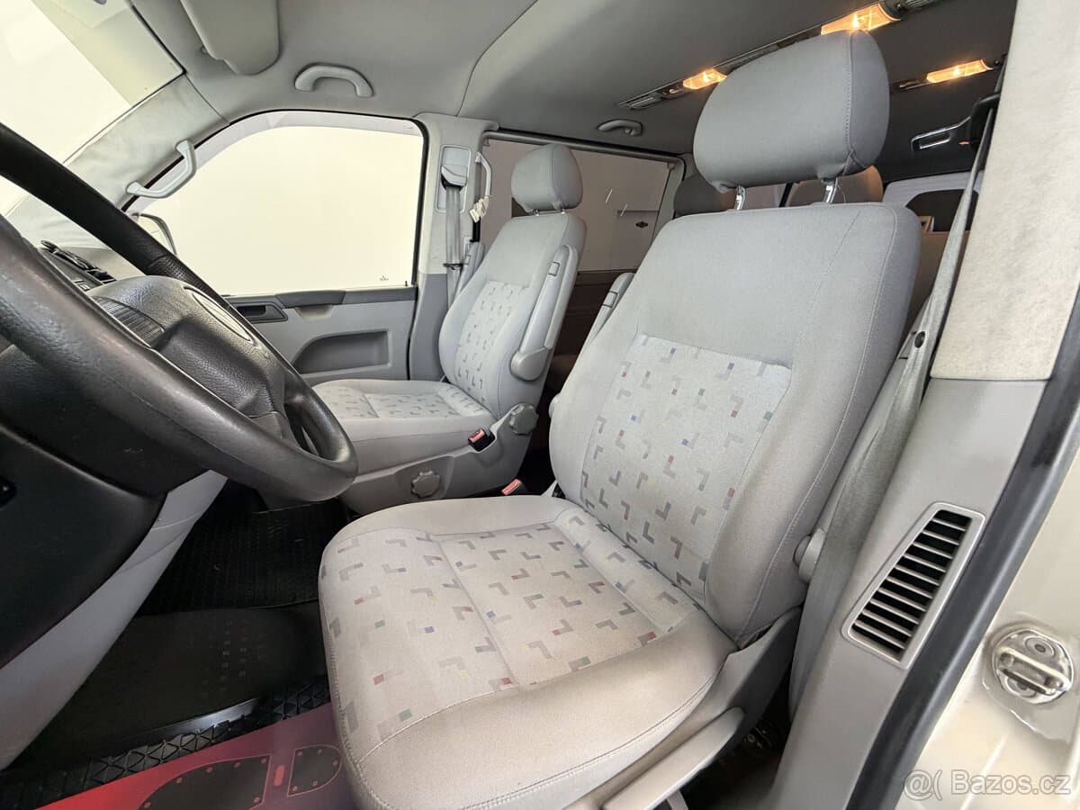 2004 Volkswagen TRANSPORTER - 11