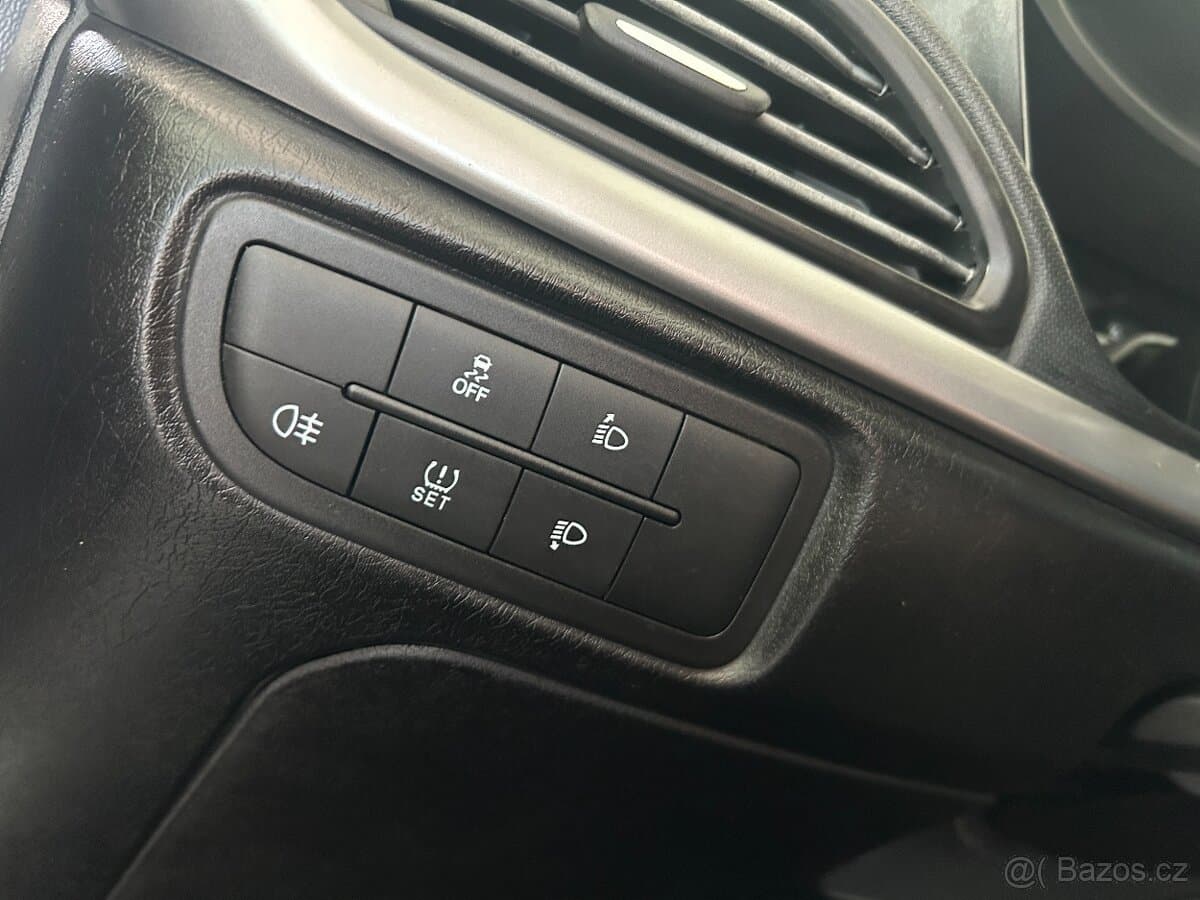 2019 Fiat TIPO - 11
