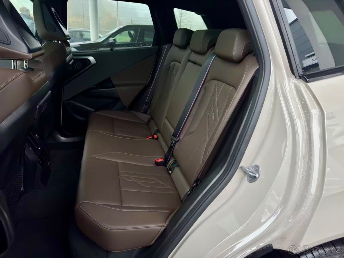 2024 BMW X3 - 11