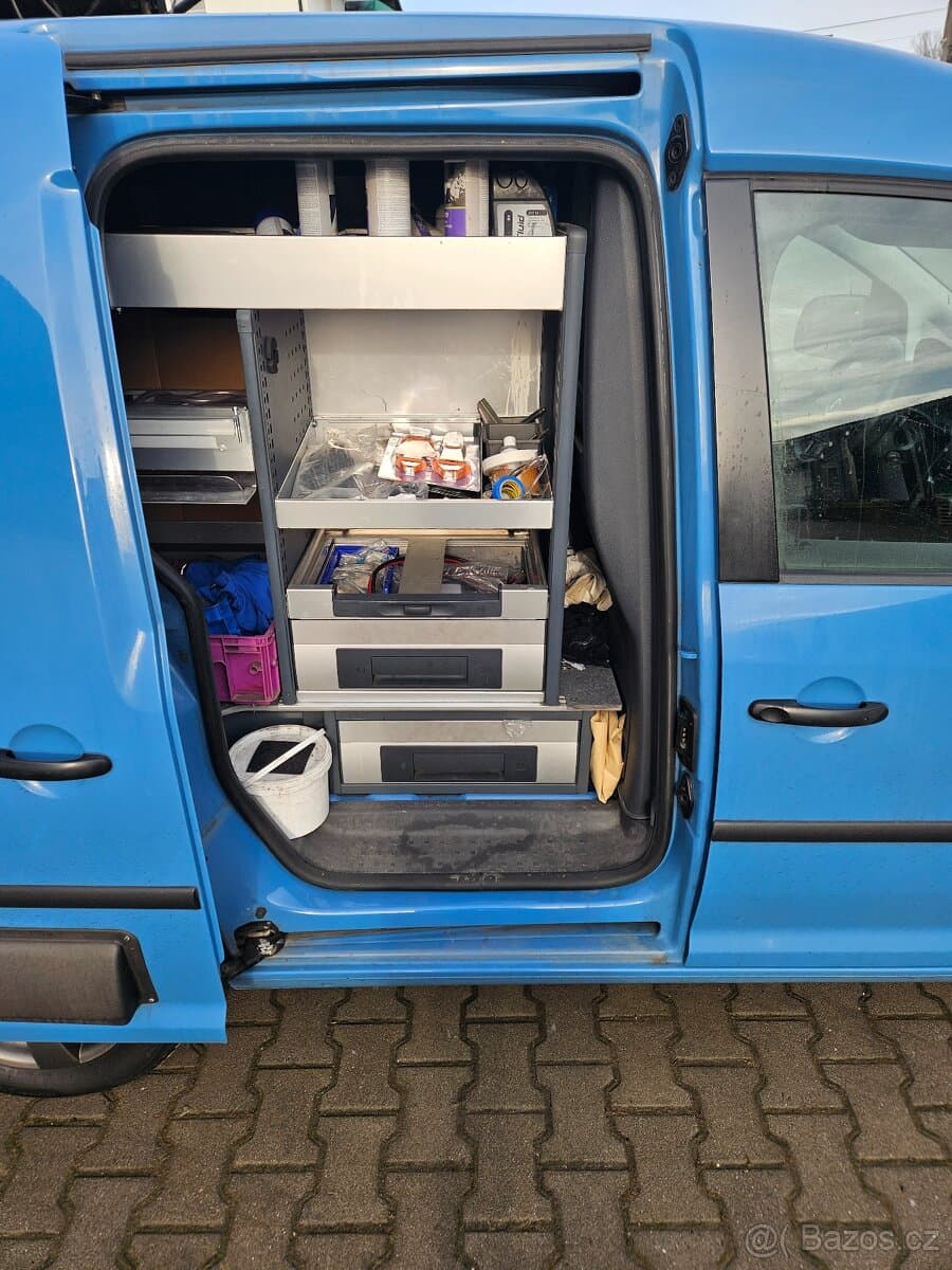 Volkswagen CADDY - 11