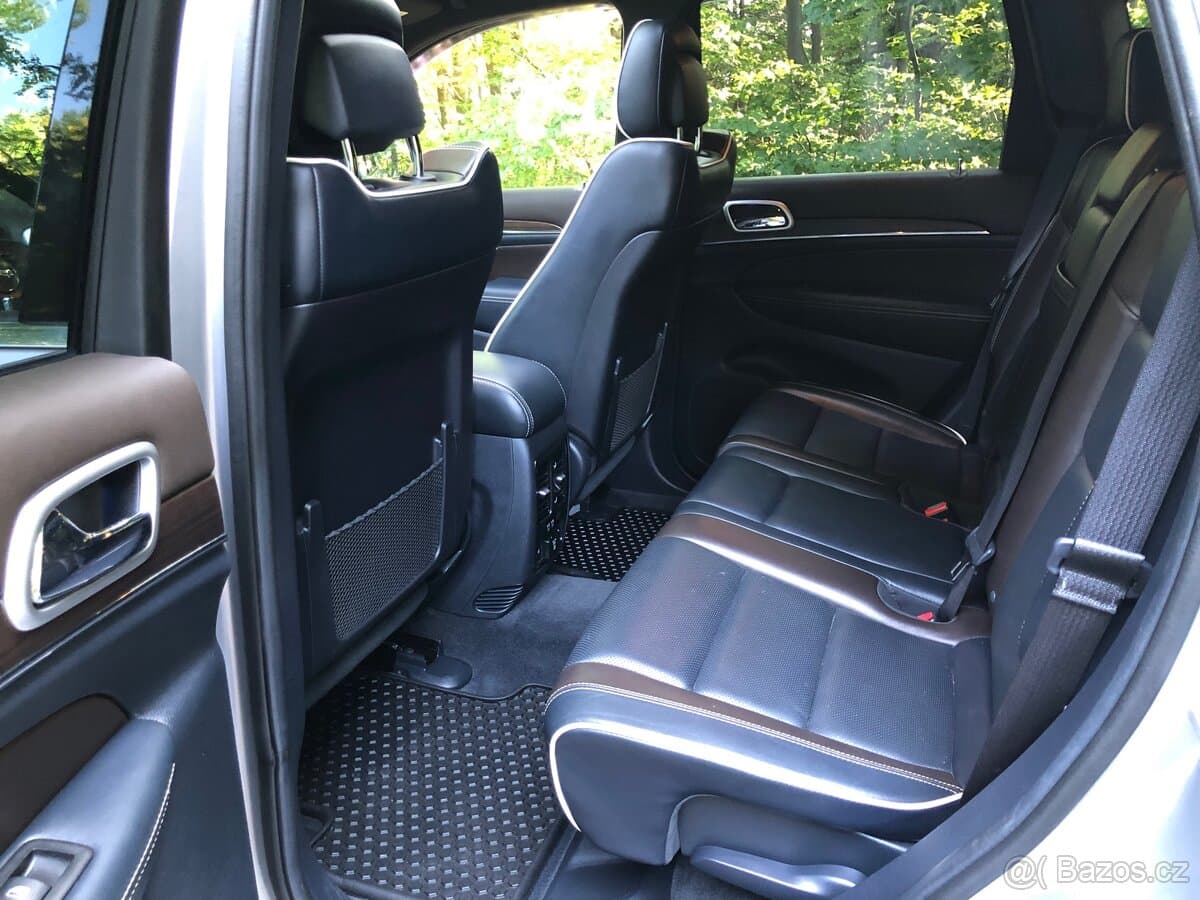 2014 Jeep CHEROKEE - 11