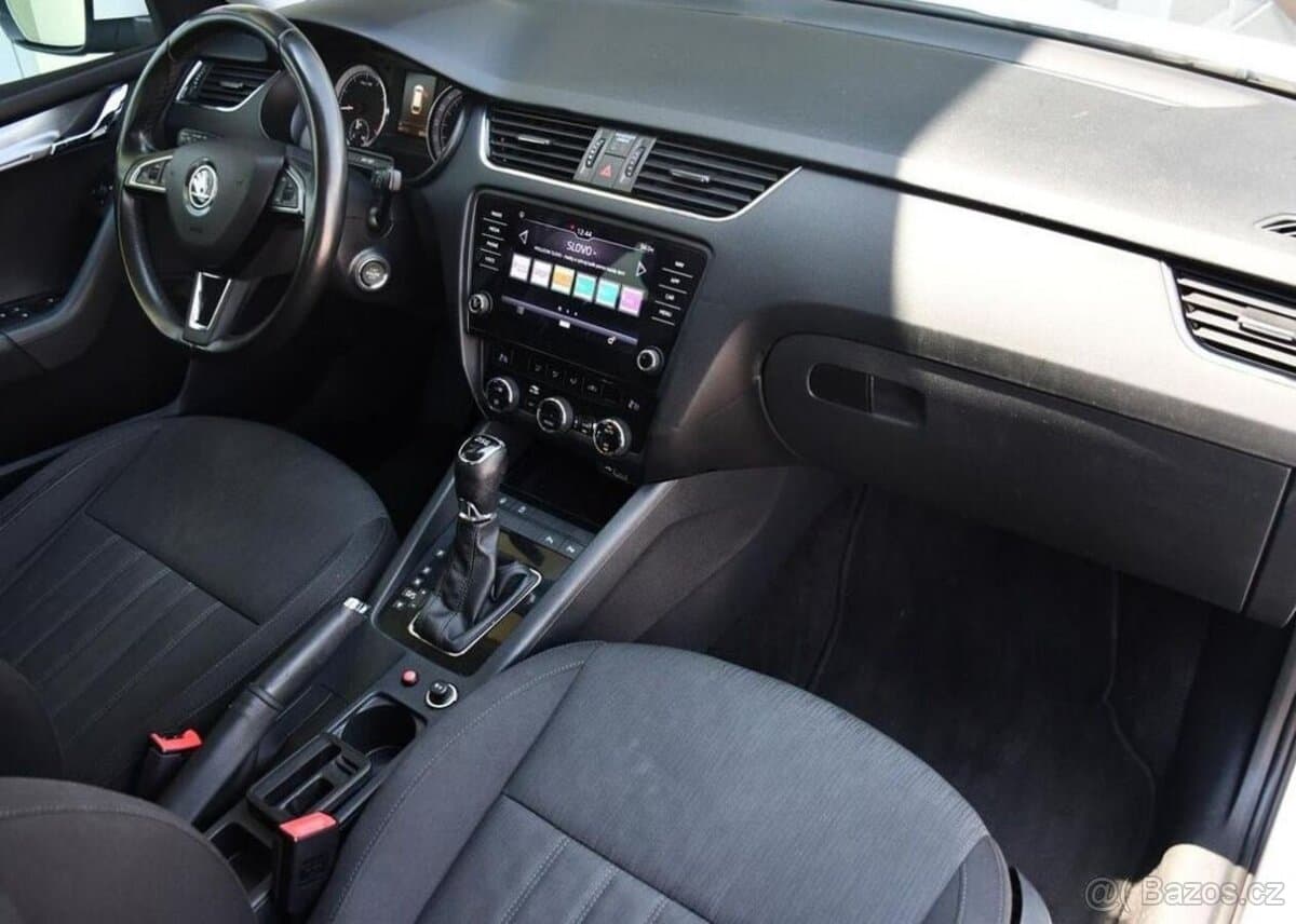 2019 Škoda OCTAVIA - 11