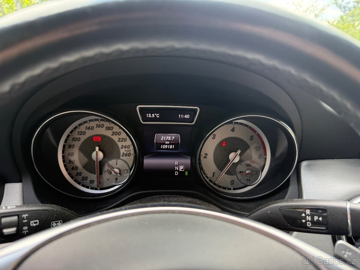 2015 Mercedes-Benz OSTATNÍ - 11