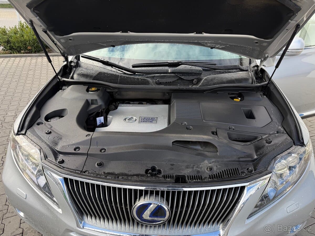 Lexus RX - 11