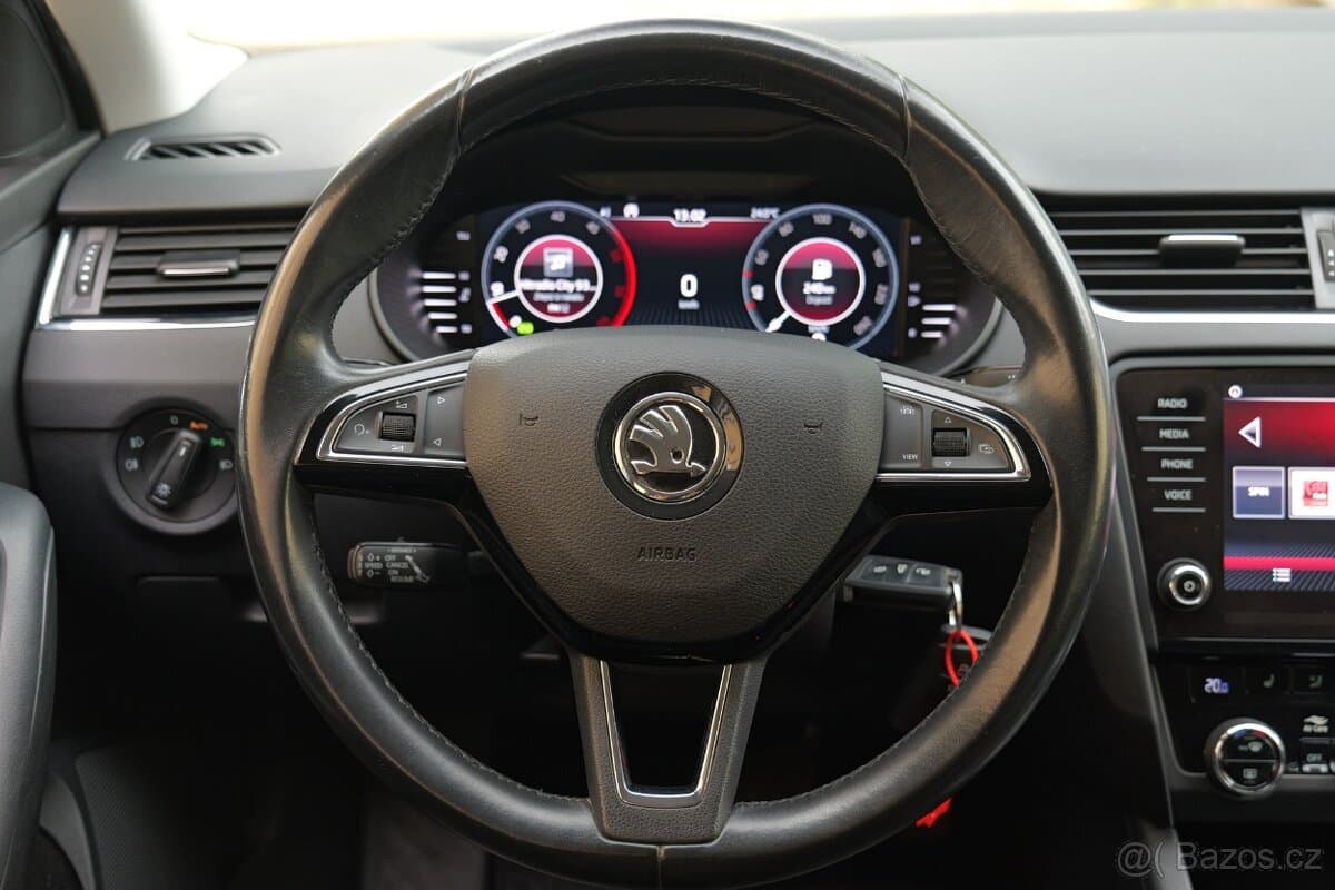 2020 Škoda OCTAVIA - 11
