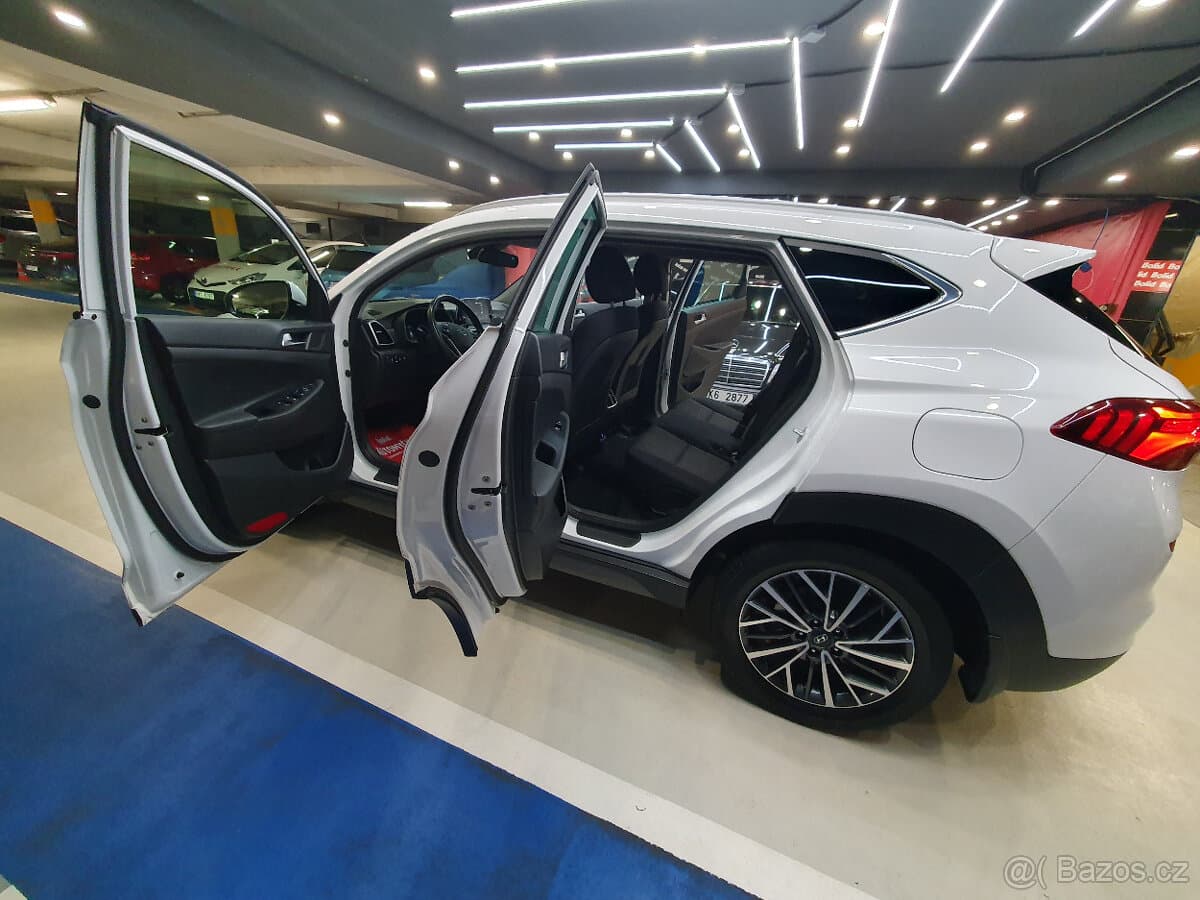 2020 Hyundai TUCSON - 11