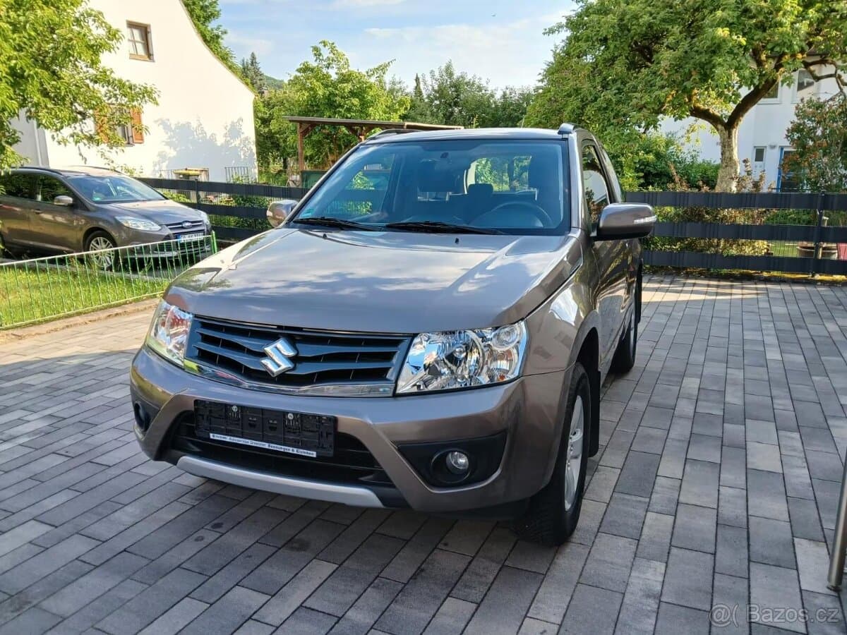 2014 Suzuki GRAND - 11