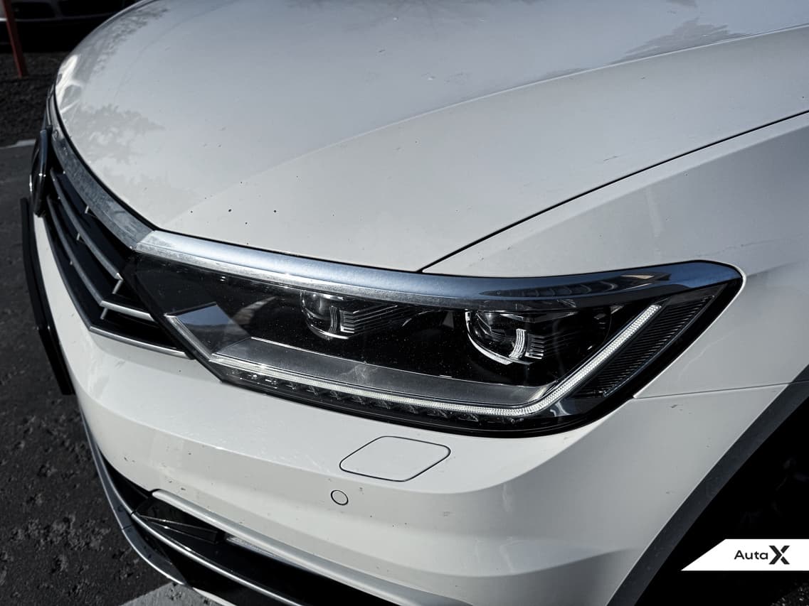 2019 Volkswagen PASSAT - 11