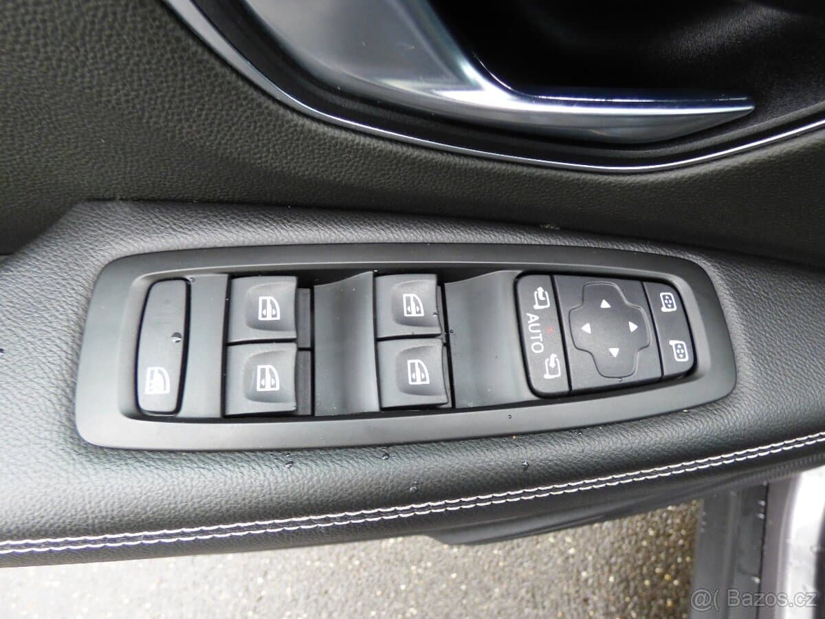 2018 Renault SCENIC - 11