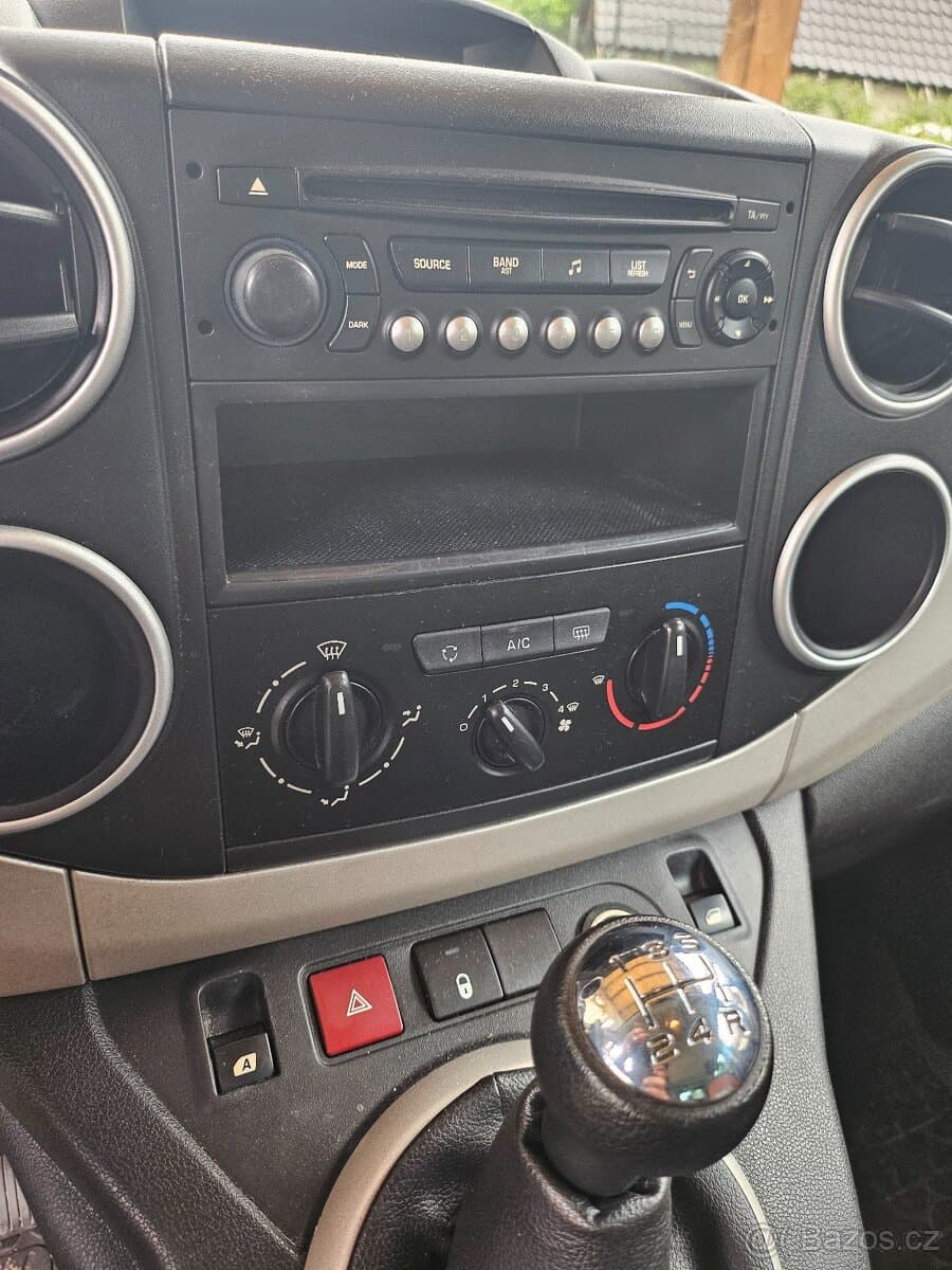 2016 Peugeot PARTNER - 11
