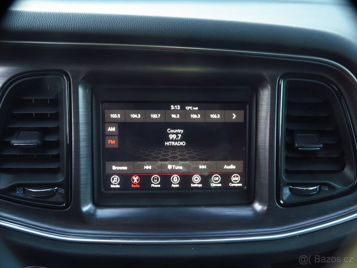 2018 Dodge CHALLENGER - 11