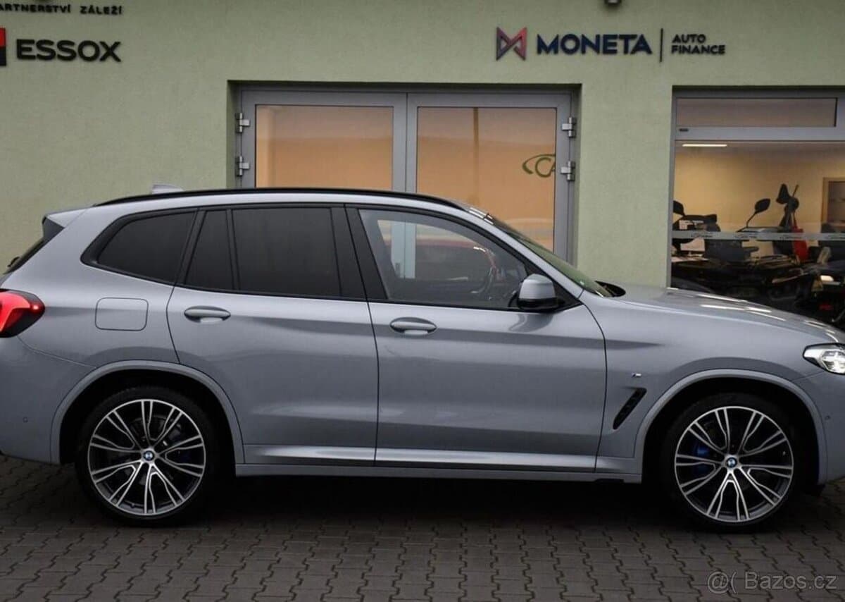 2023 BMW X3 - 11