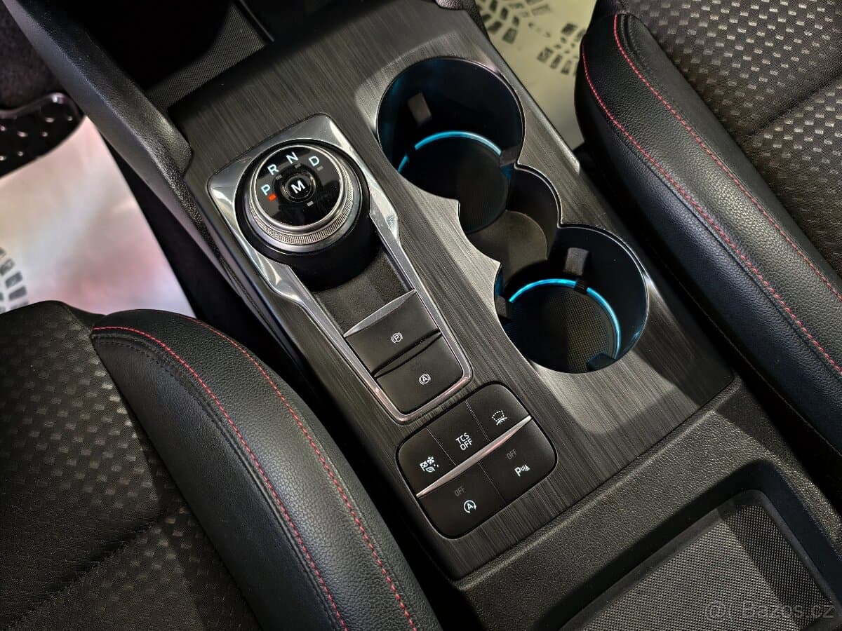 2020 Ford FOCUS - 11