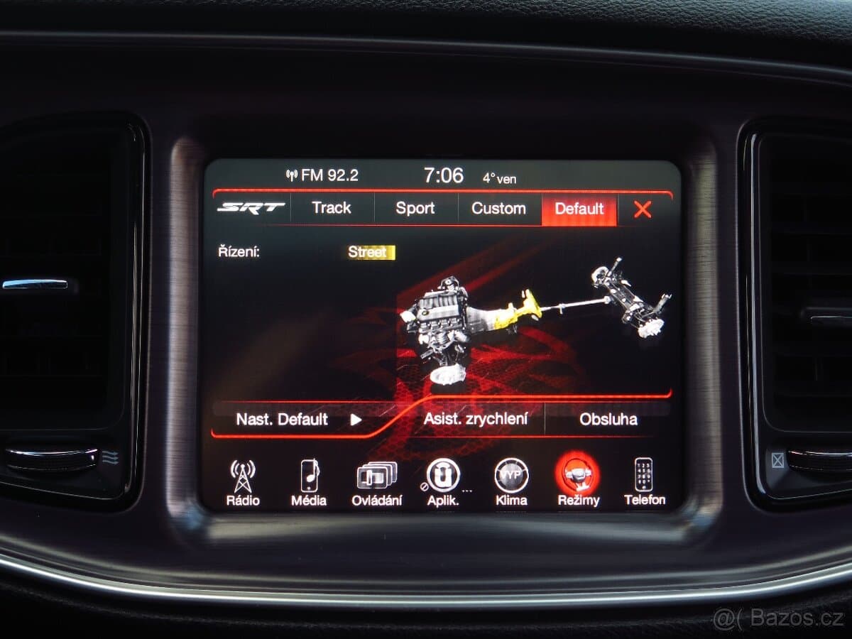 2015 Dodge CHALLENGER - 11