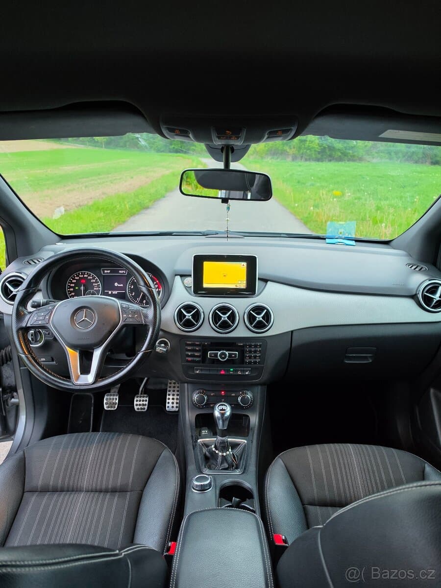 2012 Mercedes-Benz OSTATNÍ - 11