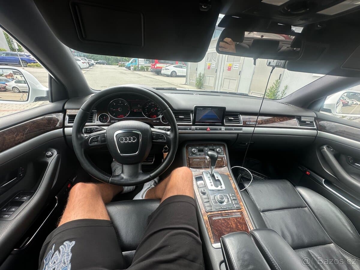 2008 Audi A8 - 11