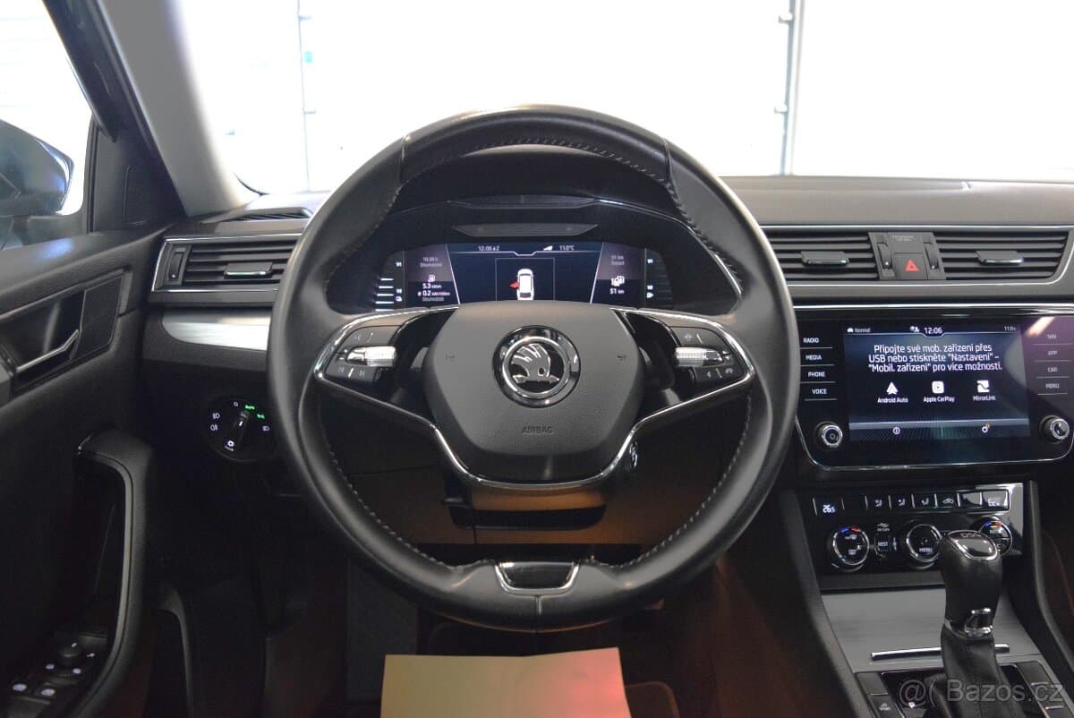 2021 Škoda SUPERB - 11