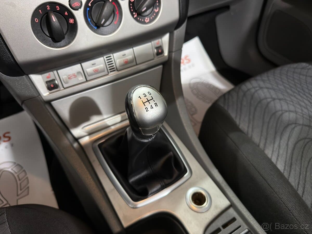 2011 Ford FOCUS - 11