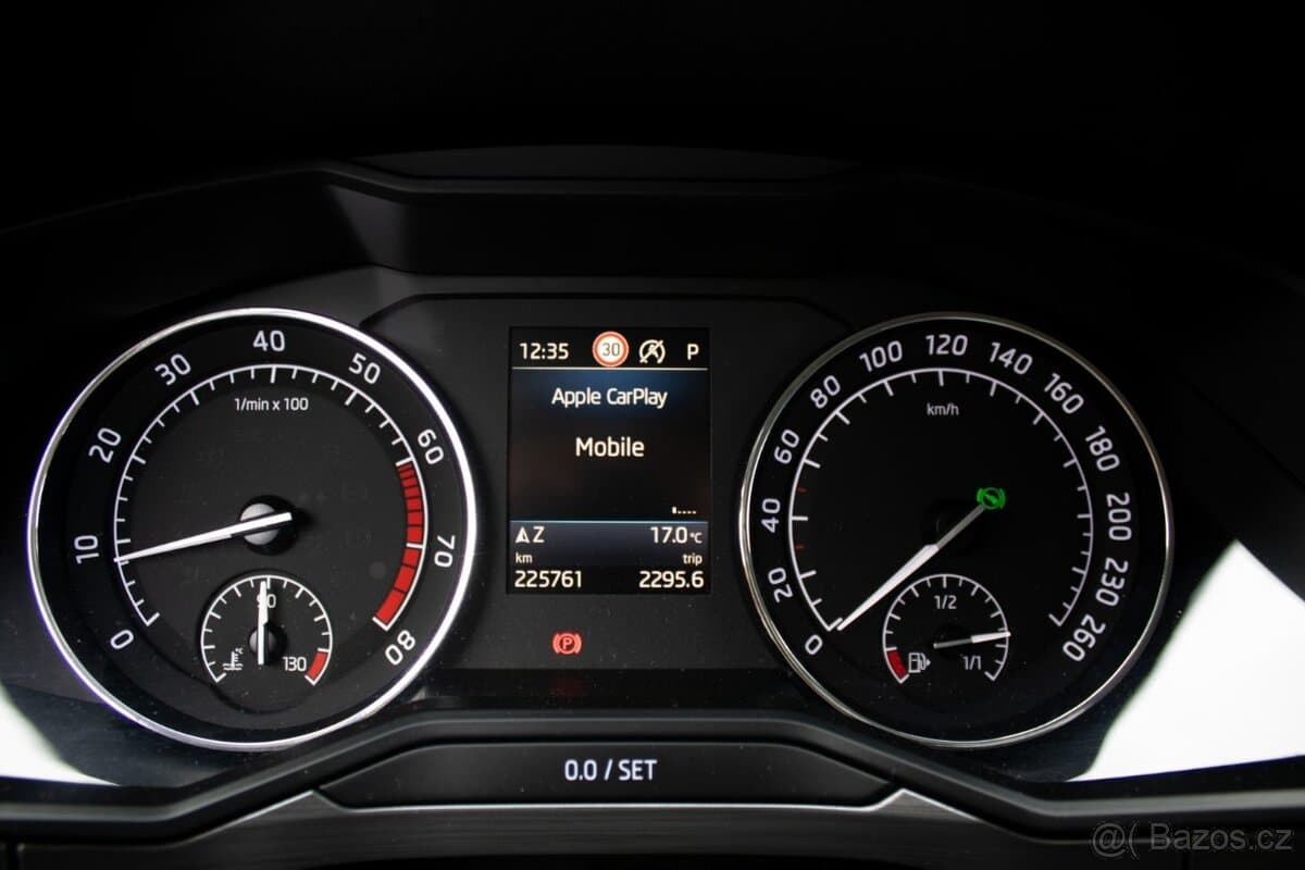 2018 Škoda SUPERB - 11