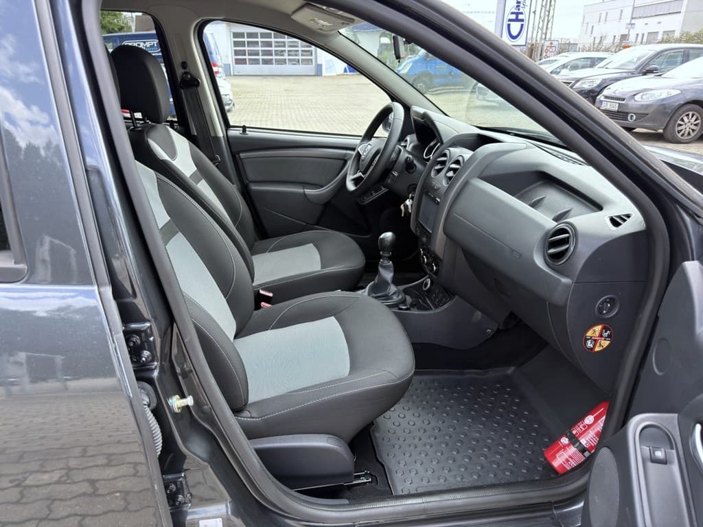 2018 Dacia DUSTER - 11