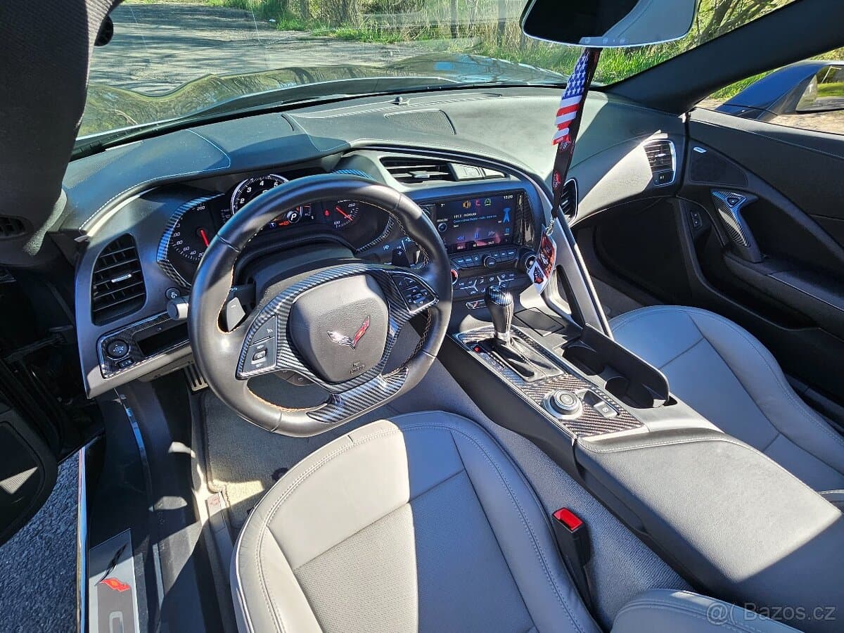 Chevrolet CORVETTE - 11