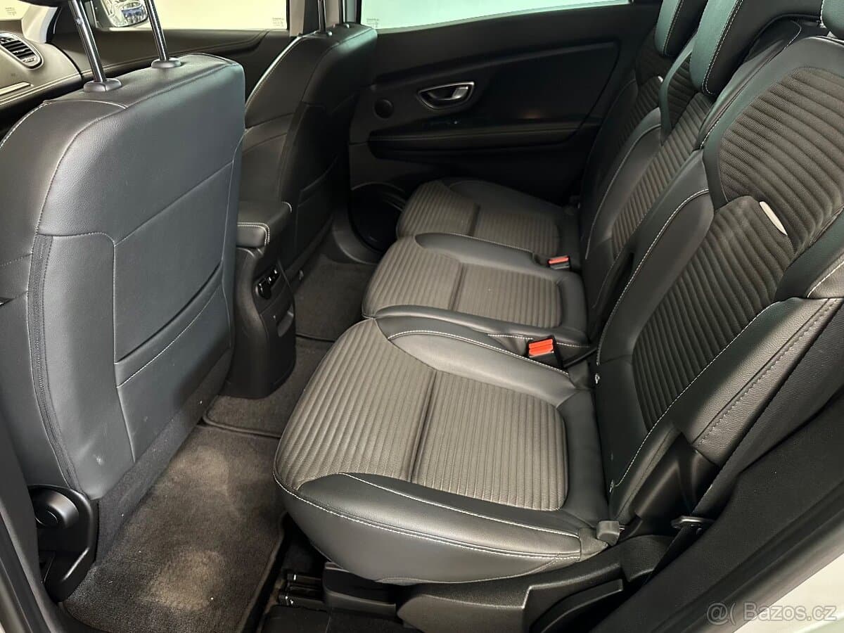 2019 Renault SCENIC - 11