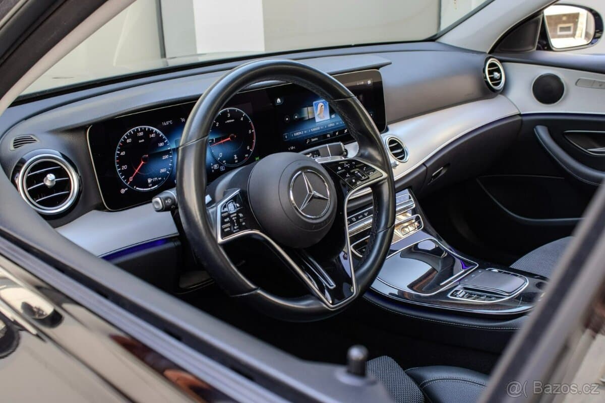 2021 Mercedes-Benz OSTATNÍ - 11