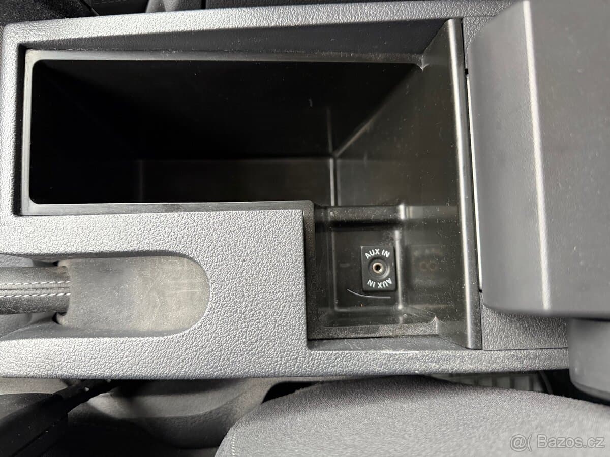 2013 Volkswagen TOURAN - 11