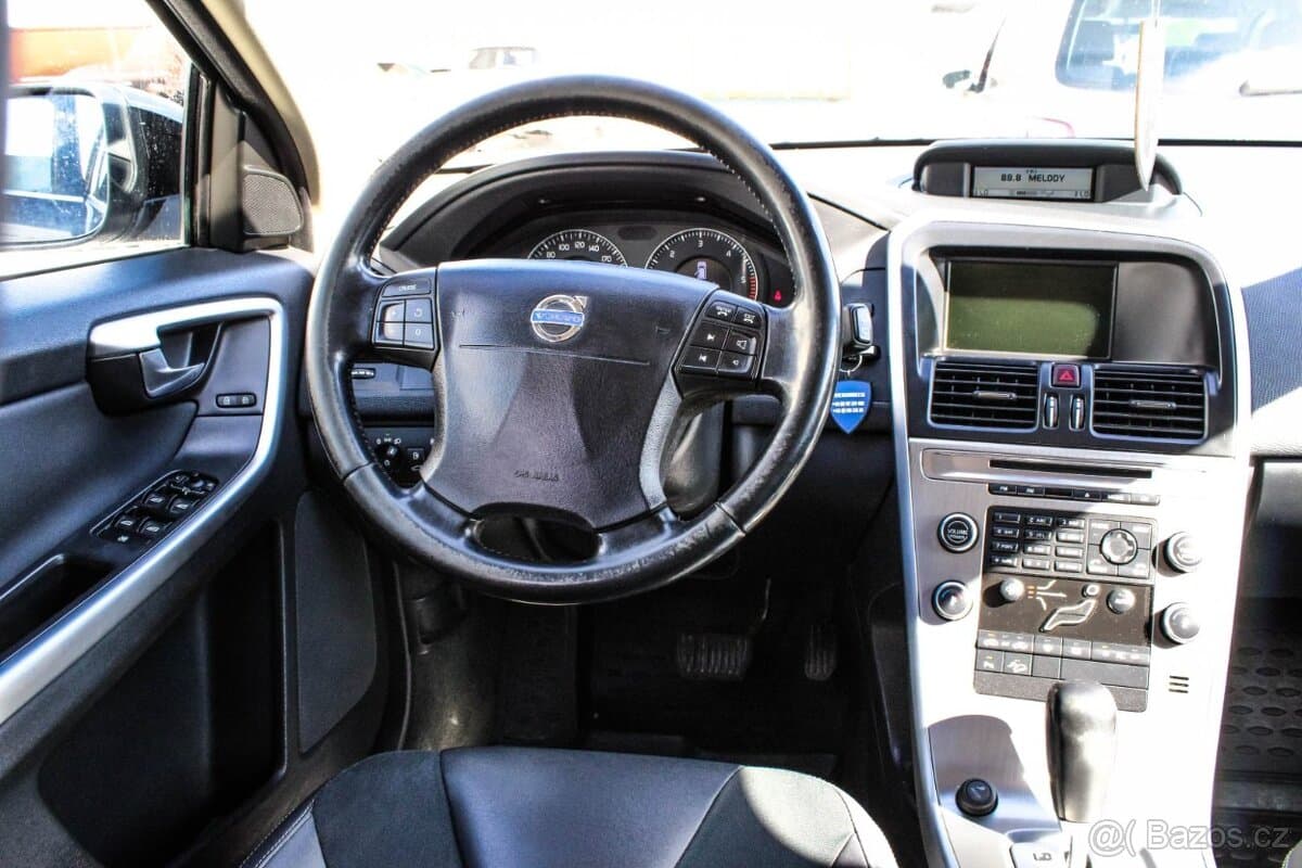 2009 Volvo XC60 - 11