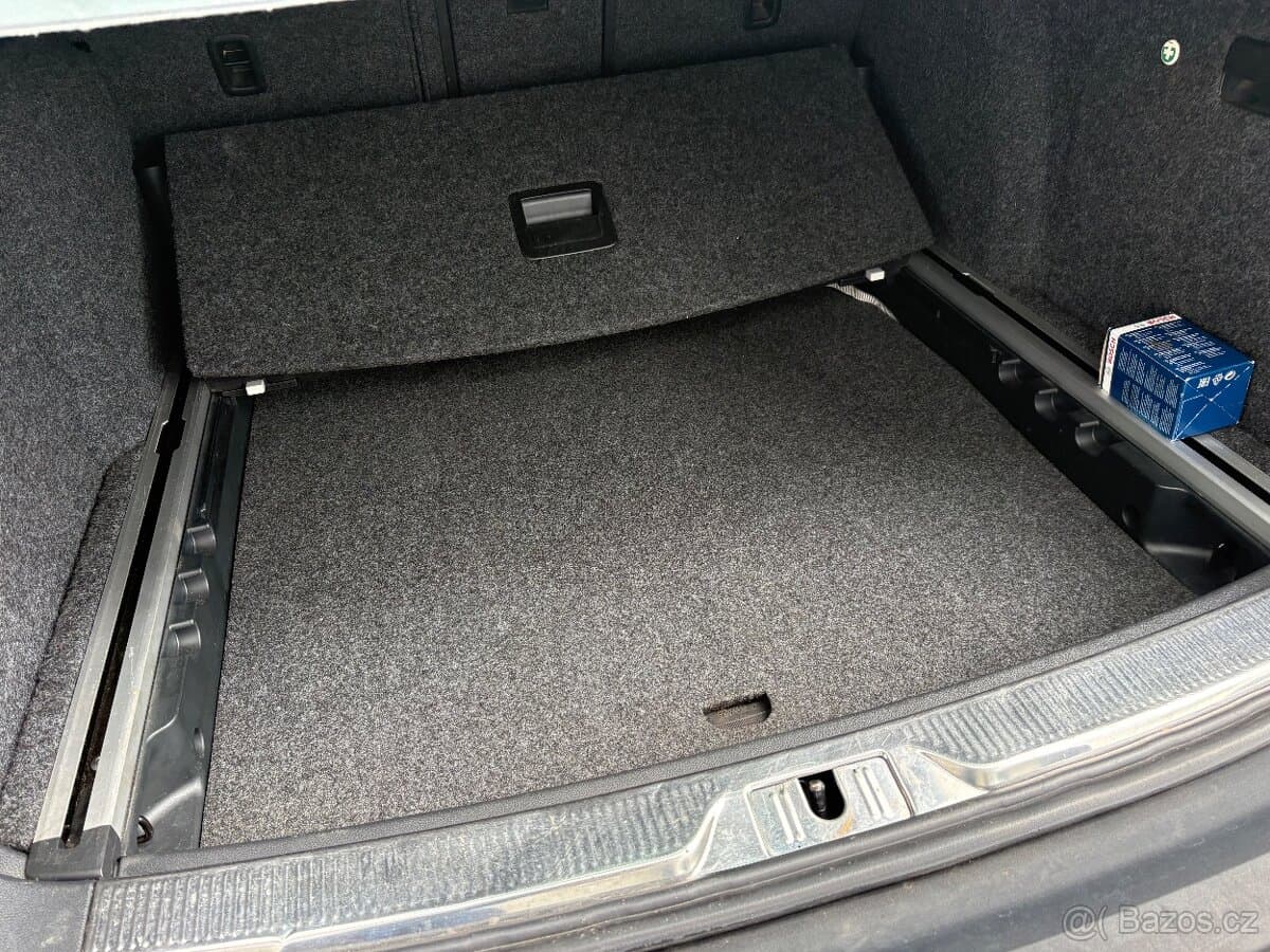 2012 Škoda SUPERB - 11