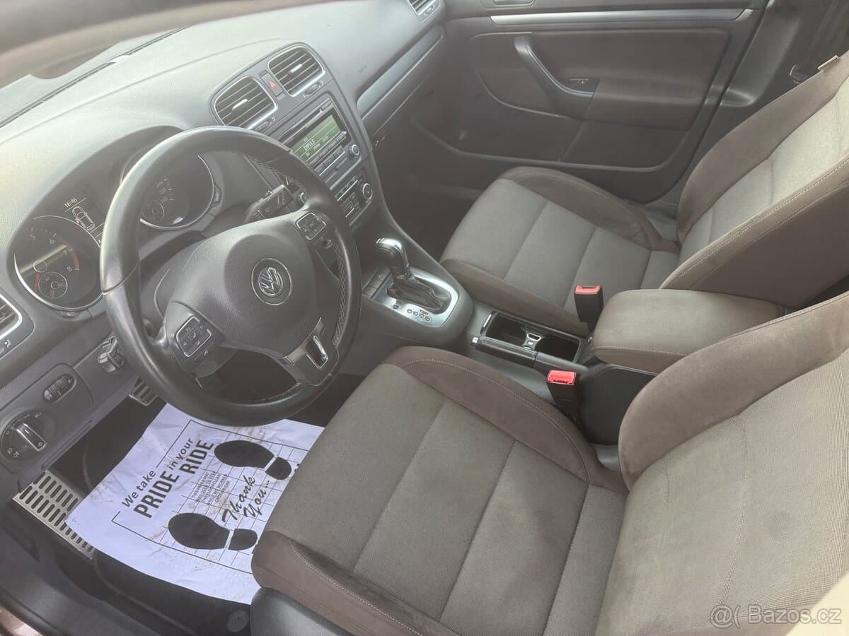 2012 Volkswagen GOLF - 11