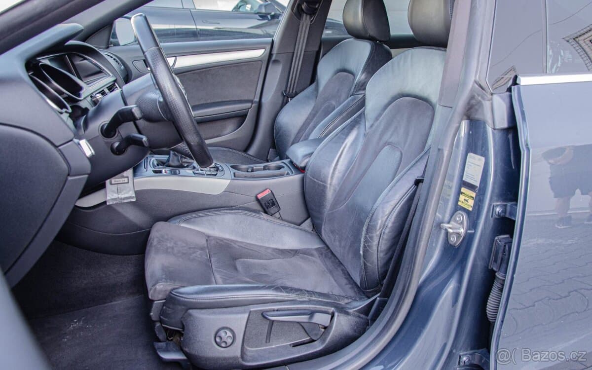 2010 Audi A5 - 11