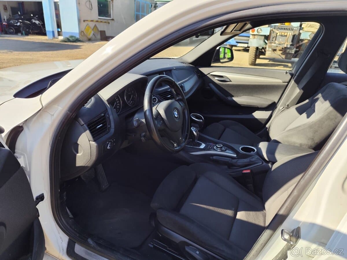 2015 BMW X1 - 11