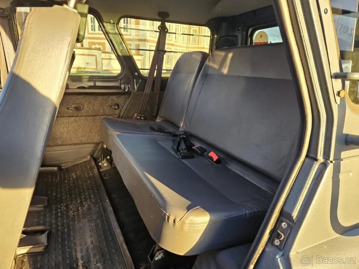 2016 UAZ HUNTER - 11