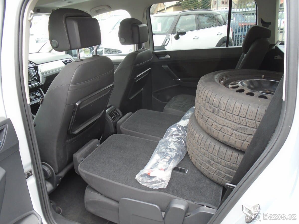 2016 Volkswagen TOURAN - 11