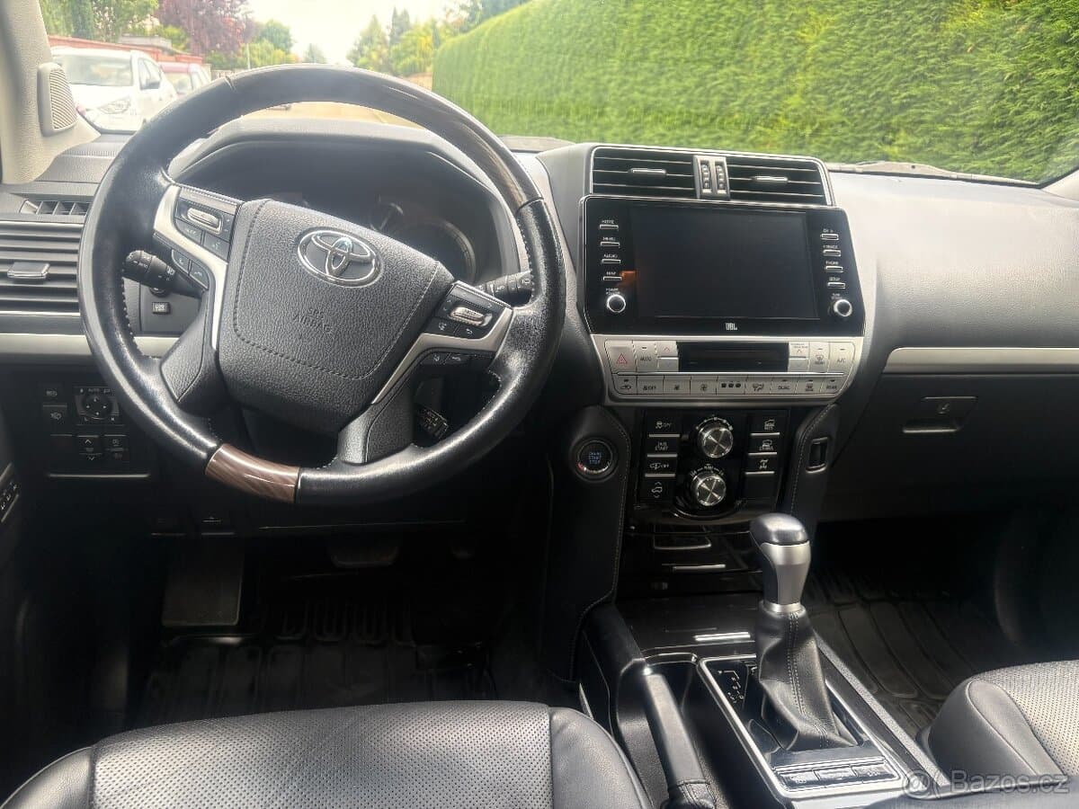 2021 Toyota LAND CRUISER - 11