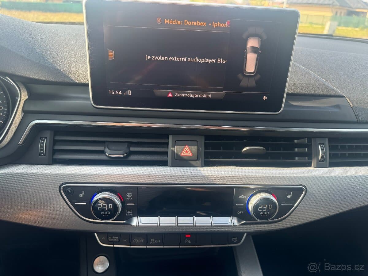 2016 Audi A4 - 11