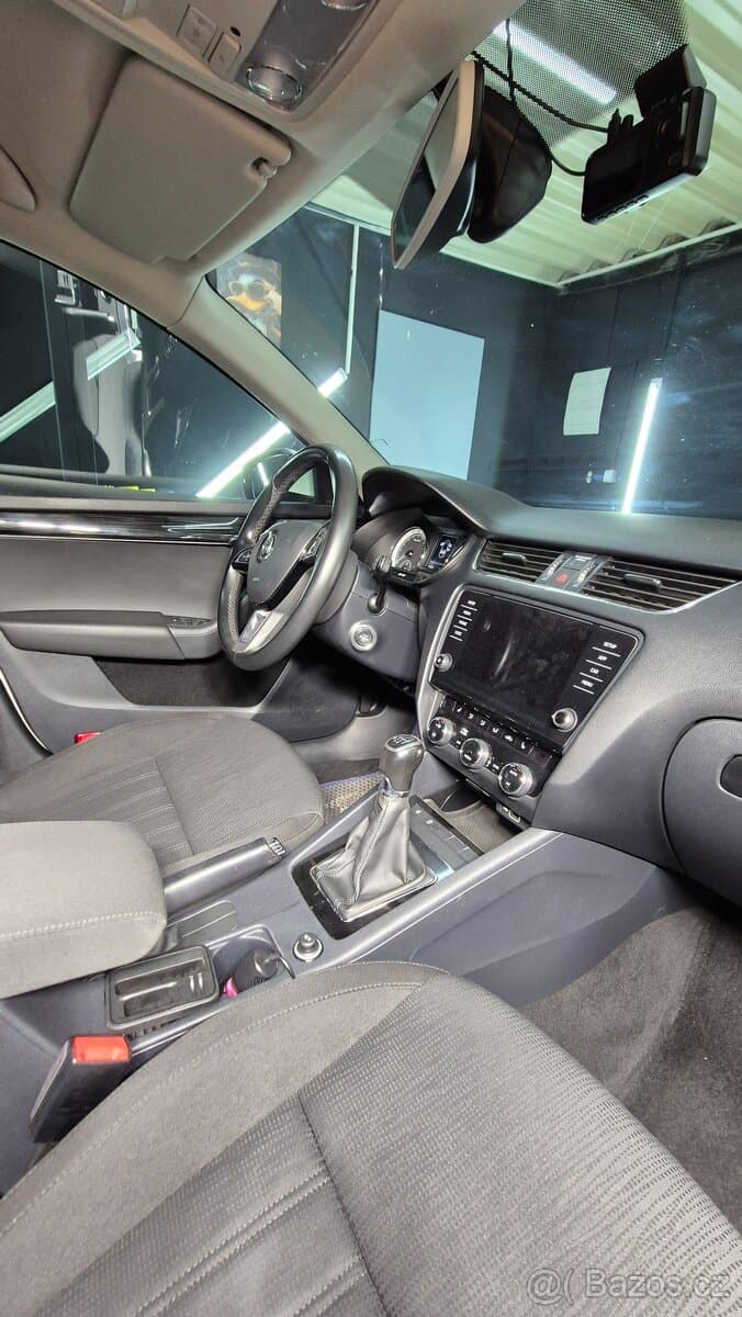 2018 Škoda OCTAVIA - 11