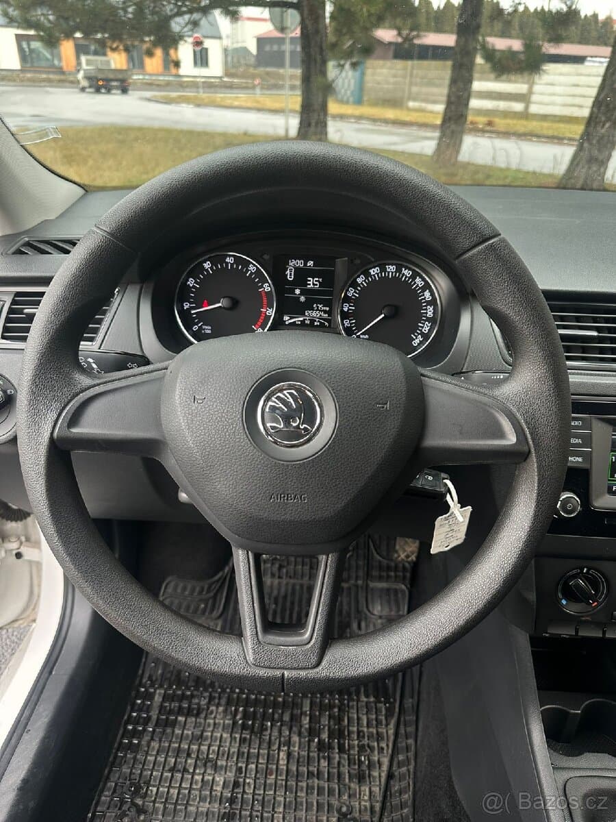 2016 Škoda RAPID - 11