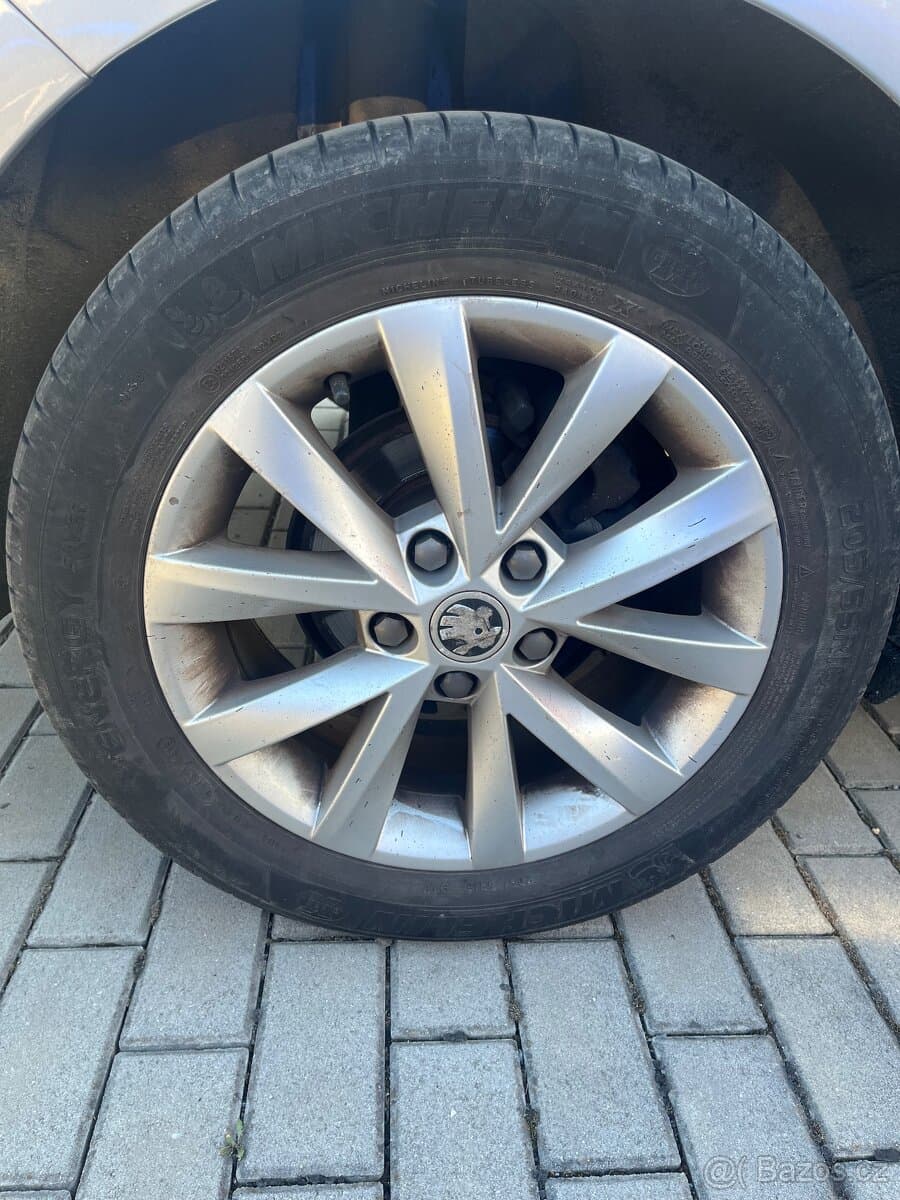 2017 Škoda OCTAVIA - 11