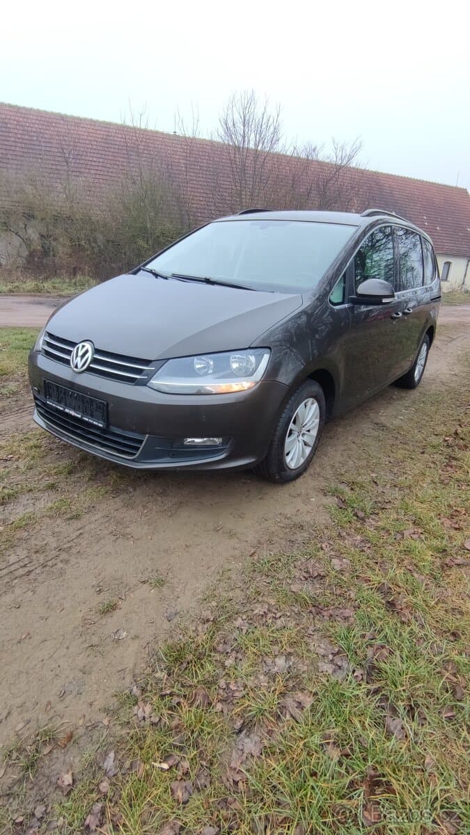 2015 Volkswagen SHARAN - 11