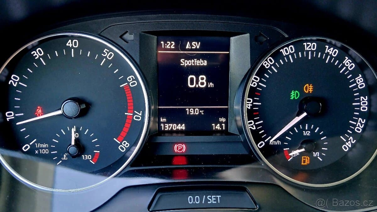 2016 Škoda FABIA - 11