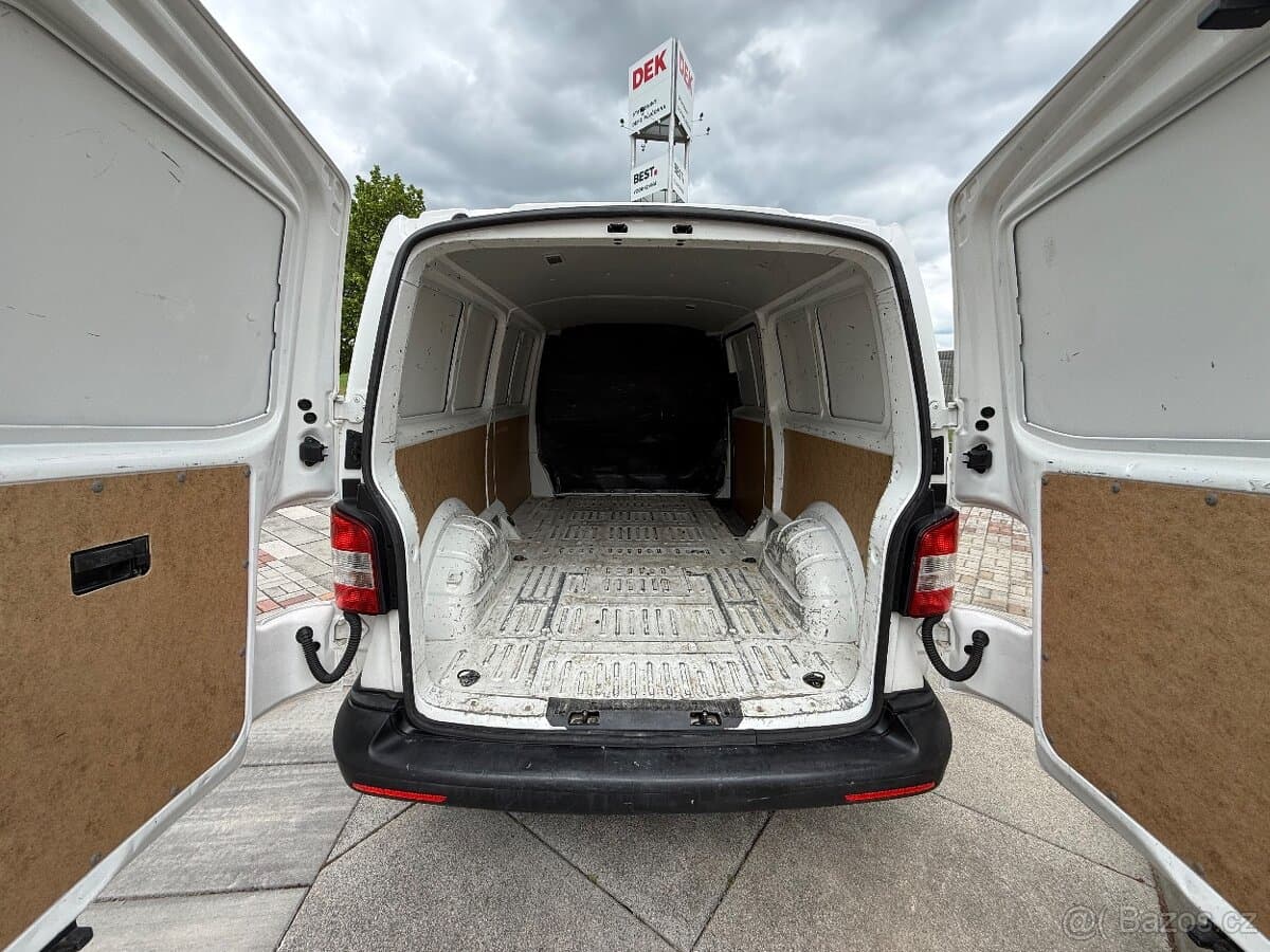2013 Volkswagen TRANSPORTER - 11
