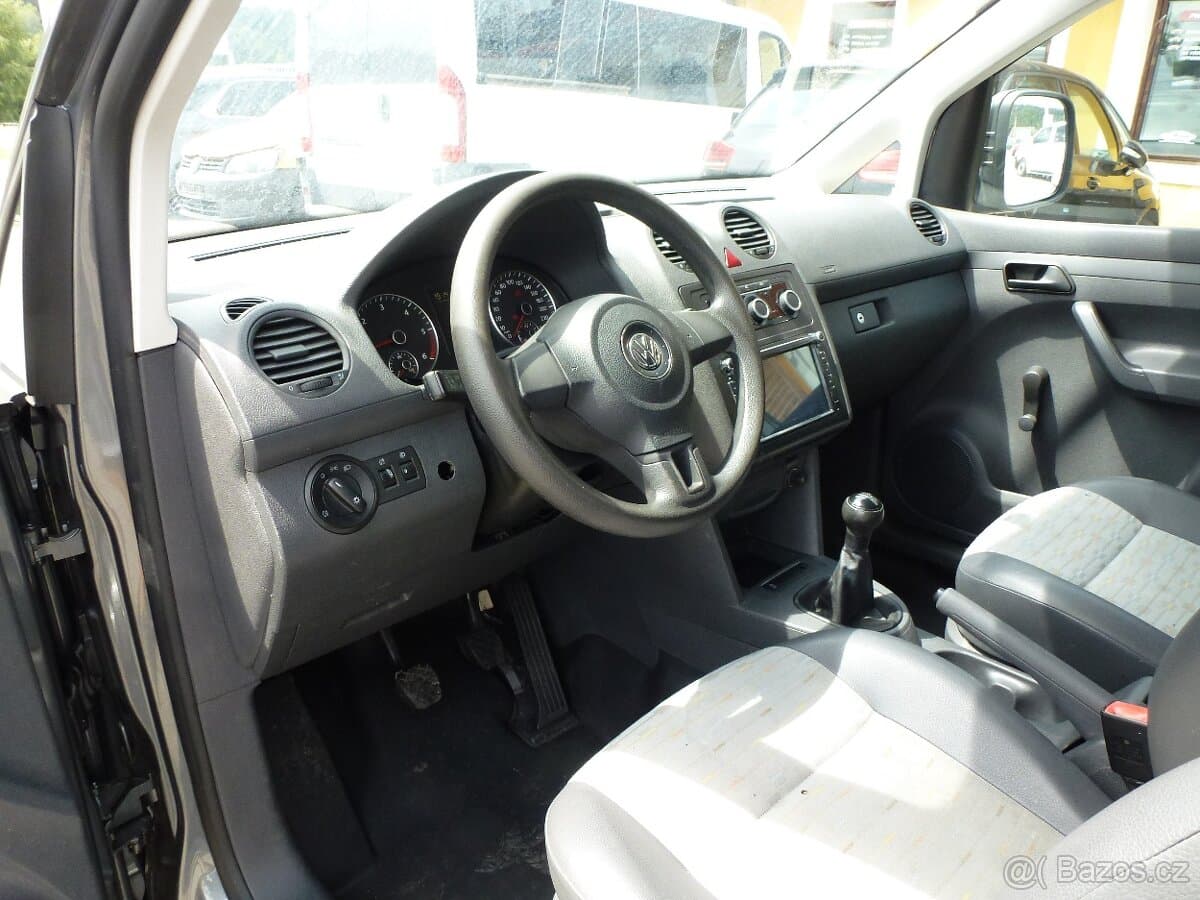 2011 Volkswagen CADDY - 11