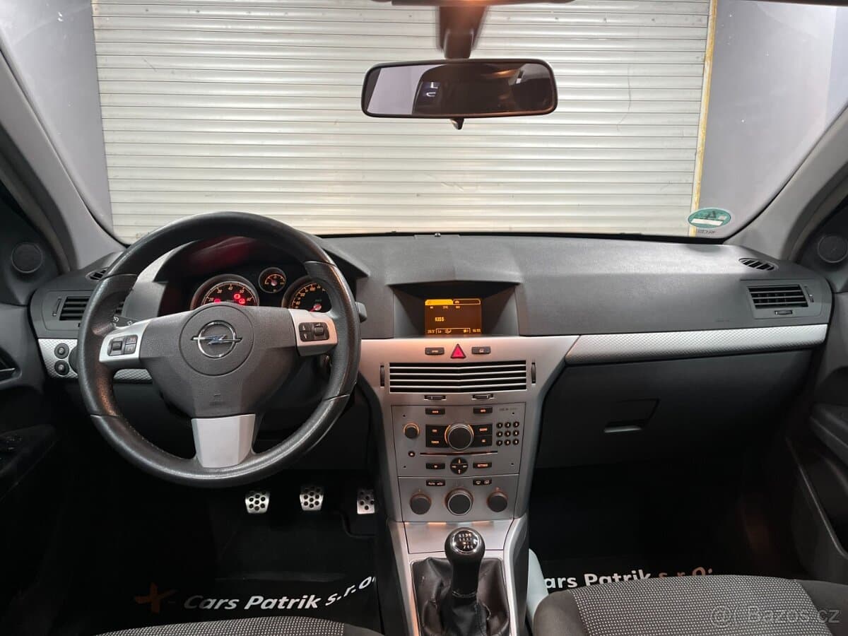 2005 Opel ASTRA - 11