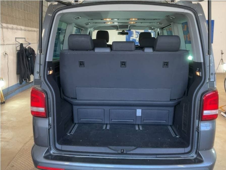 2014 Volkswagen MULTIVAN - 11