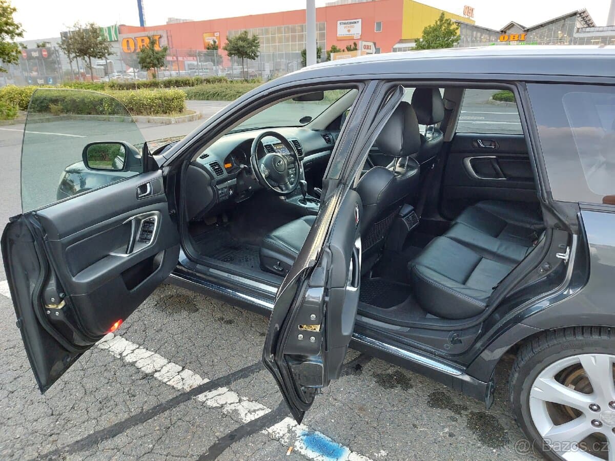 Subaru LEGACY - 11