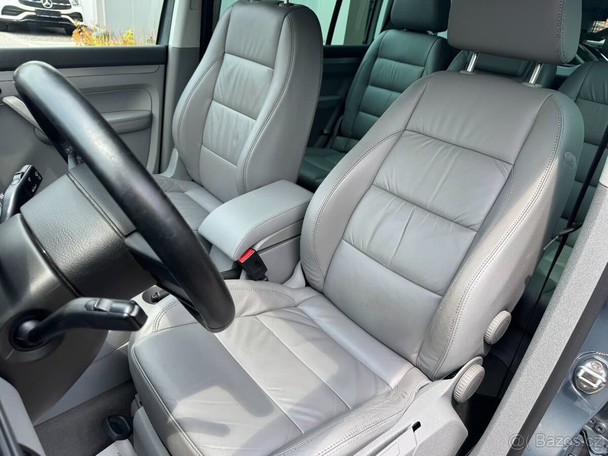 2004 Volkswagen TOURAN - 11