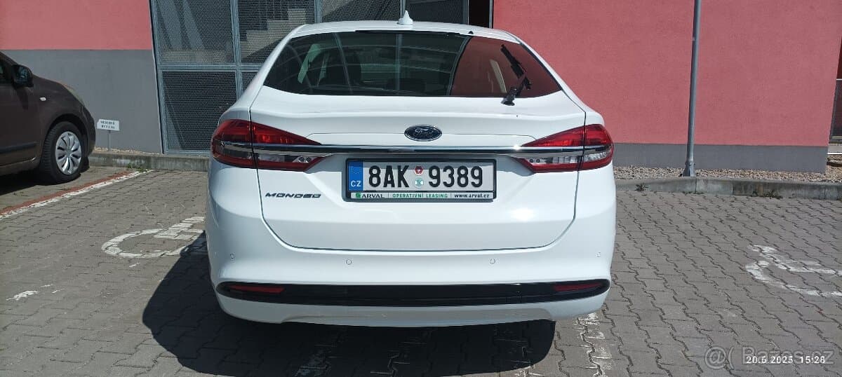 2020 Ford MONDEO - 11